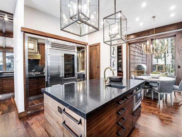 Ski In Ski Out Vail 8 Bedroom Luxury Vacation Home Sleeps 18